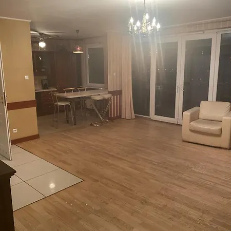 Babka Wiezowiec 3* Warszawa