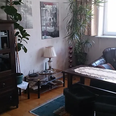 Babka Wiezowiec شقة فندقية وارسو