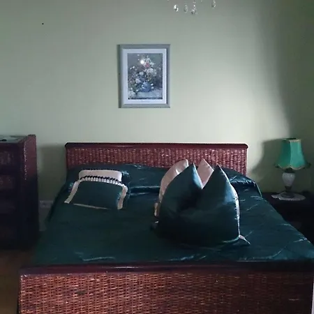 شقة فندقية Babka Wiezowiec